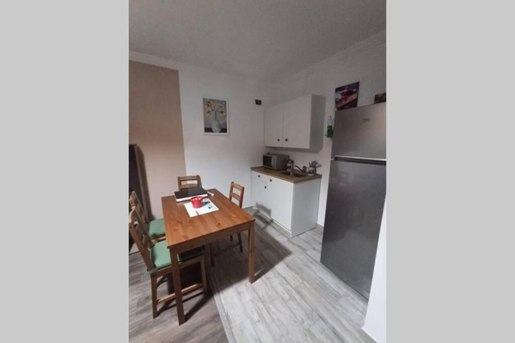Apartament 2 Camere In Tekirgöl Dış mekan fotoğraf
