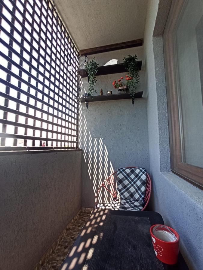 Apartament 2 Camere In Tekirgöl Dış mekan fotoğraf